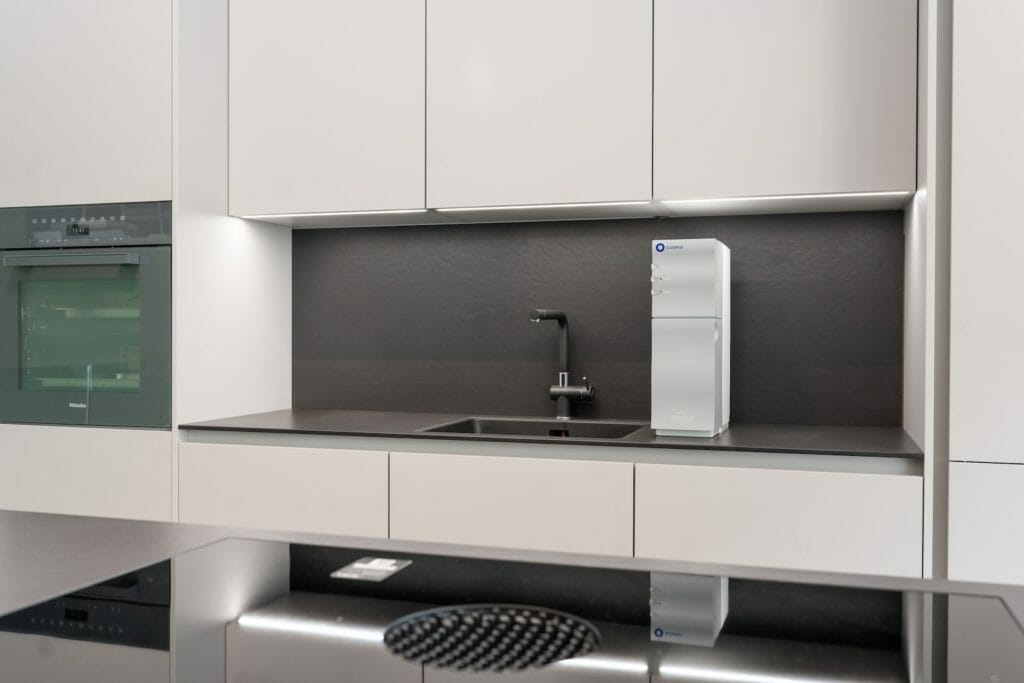 nettoyer évier en résine